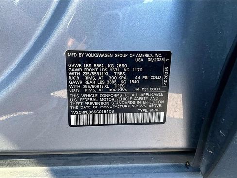 Used 2025 Volkswagen ID.4 Pro RWD image 3
