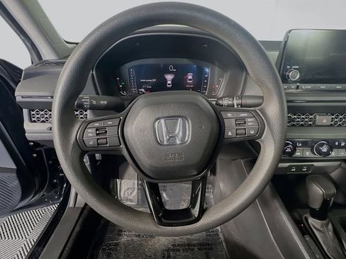 Used 2025 Honda Accord LX image 16