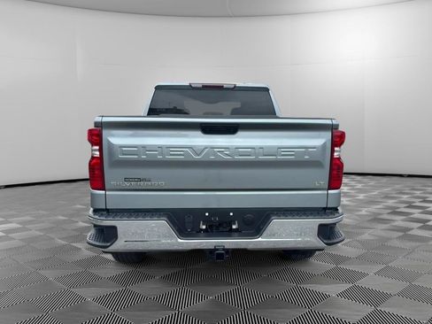 Used 2024 Chevrolet Silverado 1500 LT AWD/4WD image 8