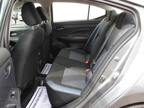 Used 2025 Nissan Versa SV FWD image 14