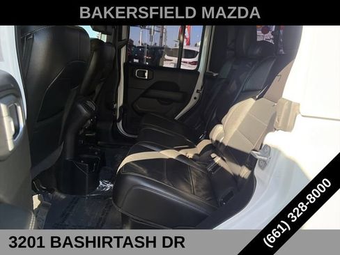 Used 2021 Jeep Gladiator Overland w/ Popular Equipment Package AWD/4WD image 24