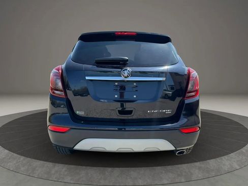 Used 2021 Buick Encore Preferred AWD/4WD image 6