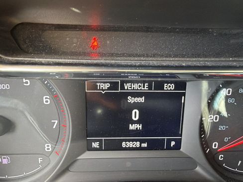 Used 2023 Chevrolet TrailBlazer LT w/ Convenience Package FWD image 7