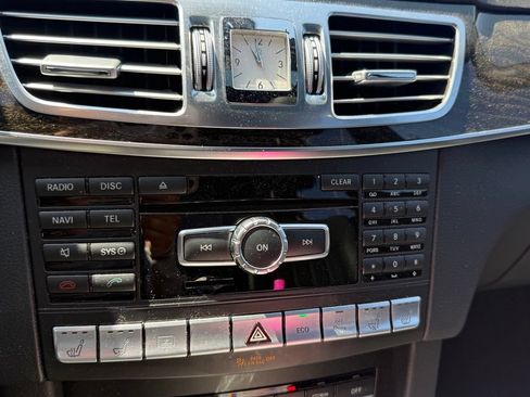 Used 2015 Mercedes-Benz E 400 Sedan image 14