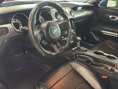 Used 2018 Ford Mustang GT Premium RWD image 13