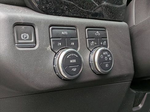 Used 2024 GMC Sierra 1500 Elevation AWD/4WD image 13