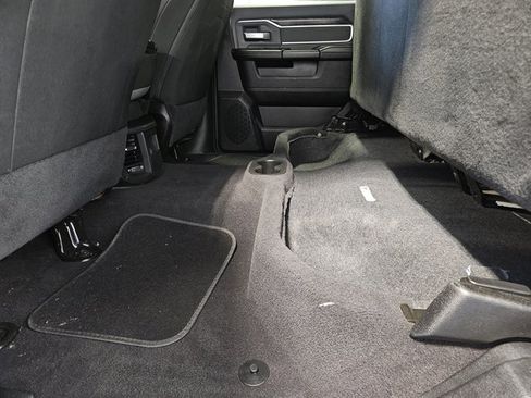 Used 2021 RAM 2500 Big Horn image 37