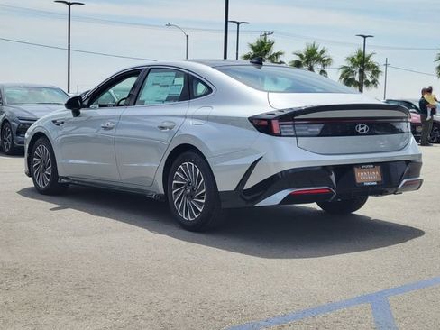 New 2026 Hyundai Sonata SEL FWD image 3