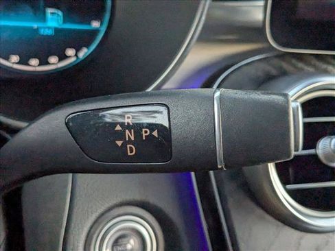 Used 2022 Mercedes-Benz GLC 300 4MATIC image 12