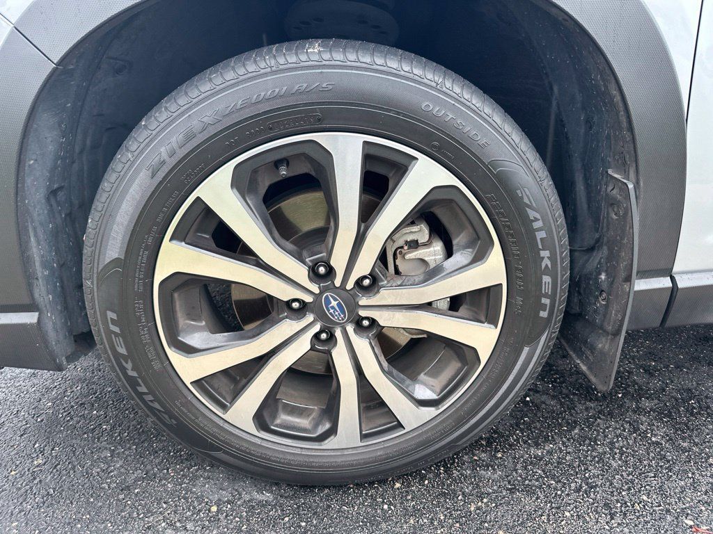 Used 2019 Subaru Forester Limited w/ Popular Package #3 AWD/4WD image 2