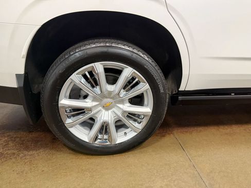 Used 2021 Chevrolet Tahoe High Country w/ Premium Package AWD/4WD image 88