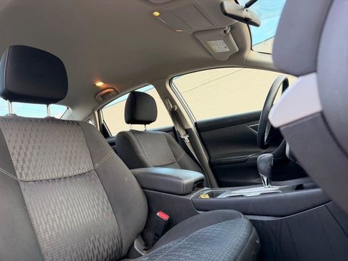 Used 2016 Nissan Altima 2.5 S w/ Power Driver Seat Package image 10