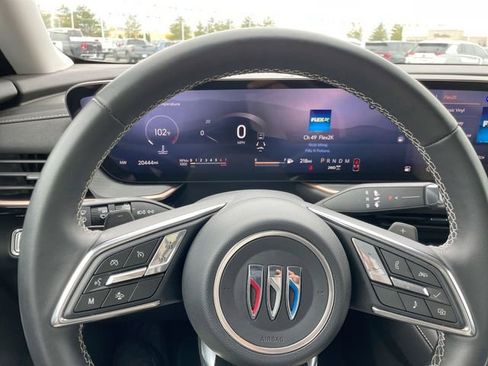 Used 2025 Buick Envision Sport Touring image 20
