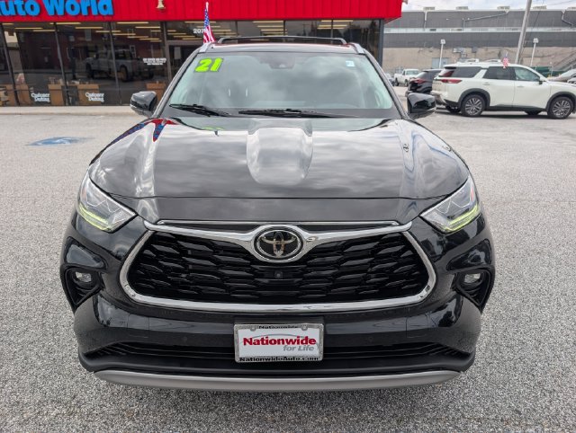 Used 2021 Toyota Highlander Platinum AWD/4WD image 8