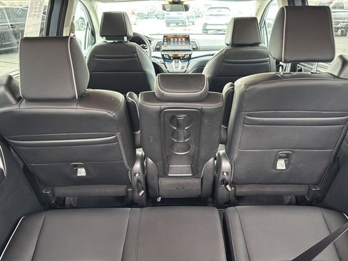 Certified 2026 Honda Odyssey Touring image 14