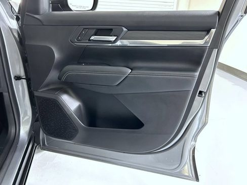 Certified 2026 GMC Terrain Elevation AWD/4WD image 17