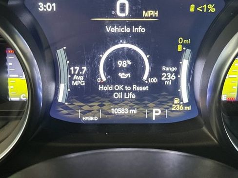 Used 2023 Jeep Wrangler Unlimited AWD/4WD image 28