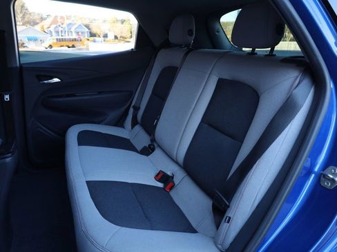 Used 2020 Chevrolet Bolt LT image 17