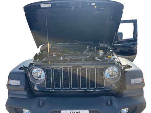 Used 2026 Jeep Wrangler Sport AWD/4WD image 23