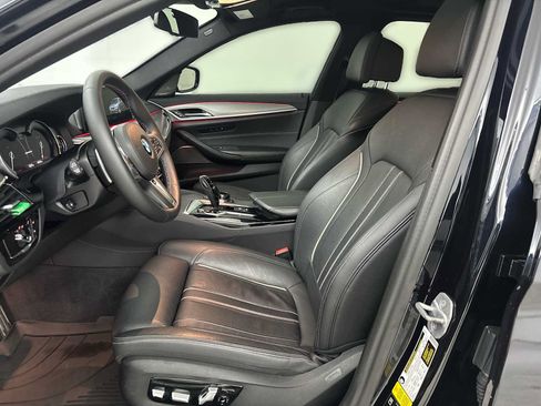Used 2018 BMW M550i xDrive AWD/4WD image 13
