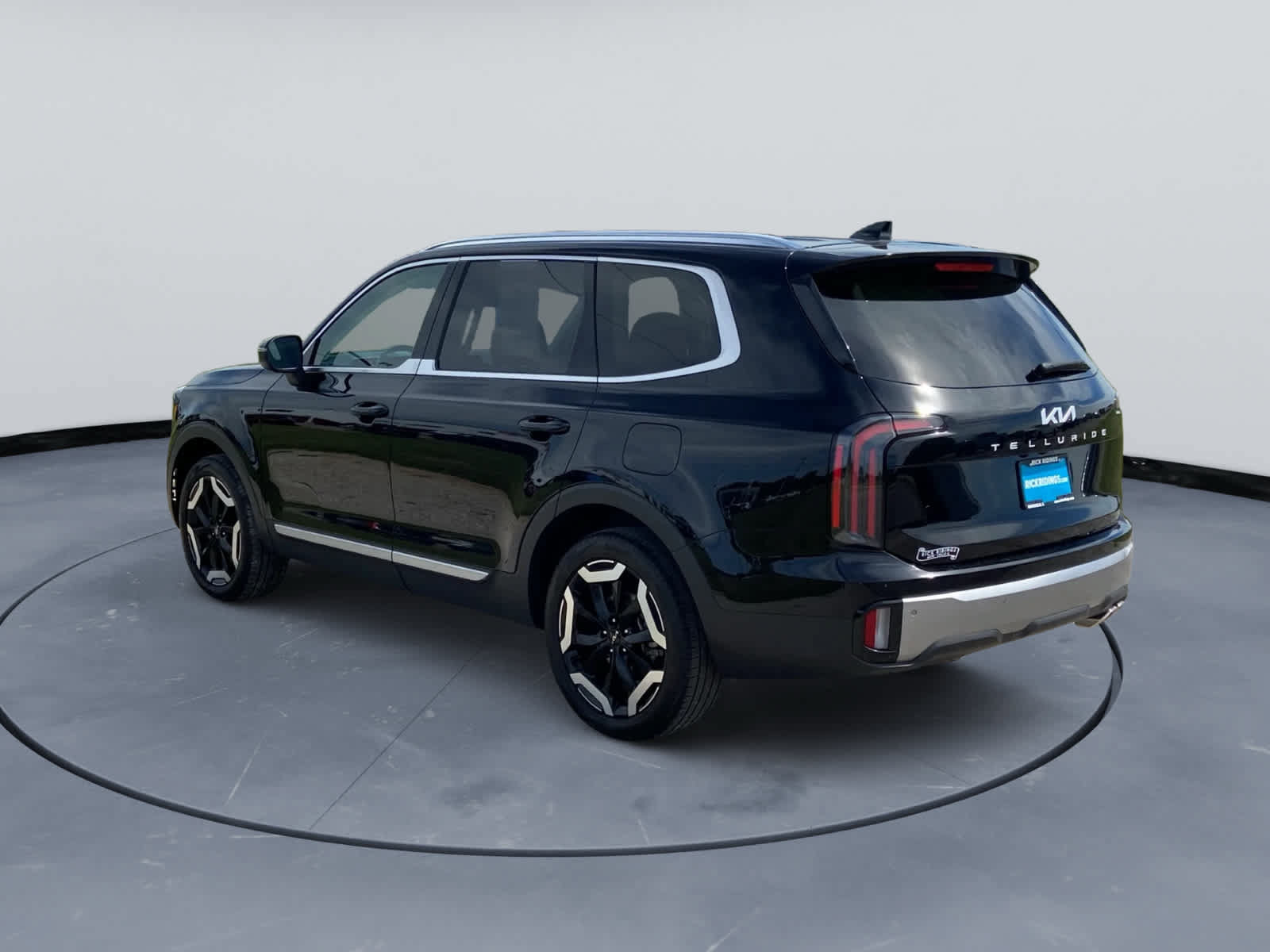 Used 2025 Kia Telluride EX w/ EX Captain's Chair Package FWD image 10