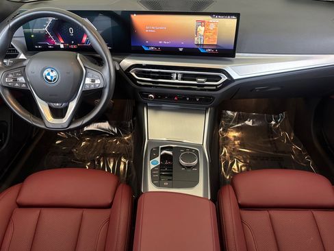 Certified 2023 BMW i4 eDrive35 RWD image 17