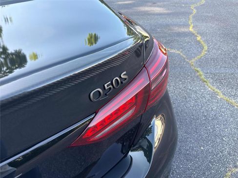 Used 2023 INFINITI Q50 Red Sport 400 w/ Black Opal Edition RWD image 33