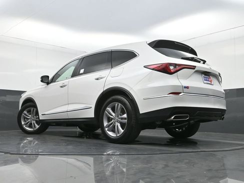 Used 2023 Acura MDX SH-AWD image 34