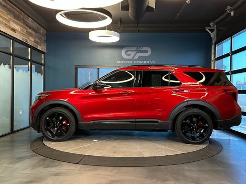 Used 2020 Ford Explorer ST w/ ST Street Pack AWD/4WD image 6
