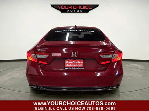 Used 2018 Honda Accord Sport image 4