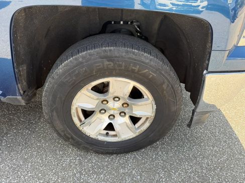 Used 2015 Chevrolet Silverado 1500 LT w/ All Star Edition AWD/4WD image 28