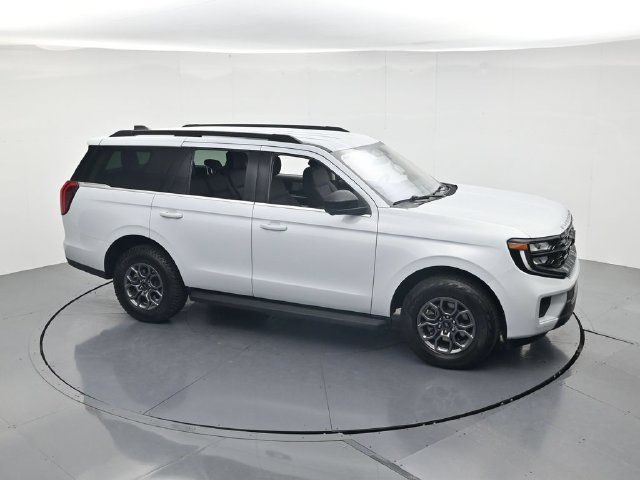 Used 2025 Ford Expedition Active RWD image 44