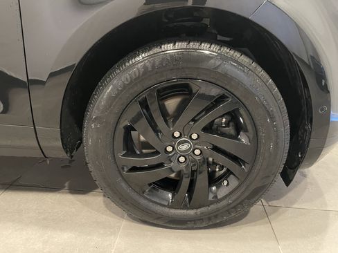 Used 2021 Land Rover Range Rover Evoque S image 11