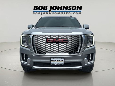 Used 2024 GMC Yukon XL Denali AWD/4WD image 23