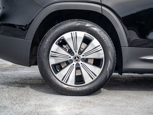 Certified 2025 Mercedes-Benz EQB 300 4MATIC image 14