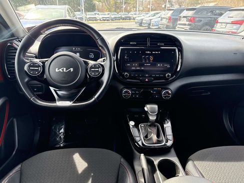 Used 2023 Kia Soul GT-Line FWD image 14