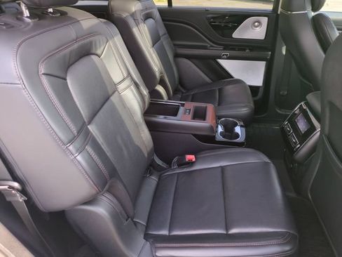 Used 2021 Lincoln Aviator Reserve w/ Equipment Group 202A AWD/4WD image 34