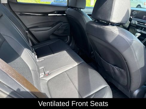 Used 2024 Kia Seltos SX w/ SX Sunroof Package AWD/4WD image 19