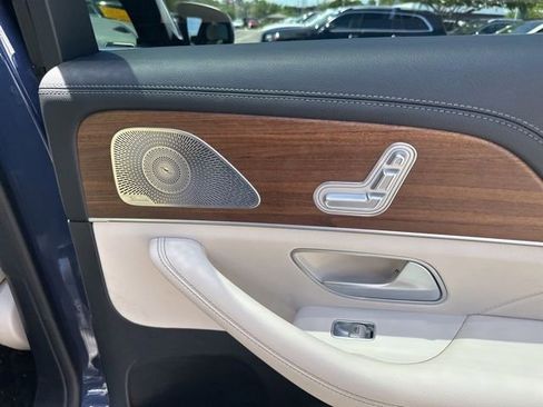 Certified 2024 Mercedes-Benz GLS 450 4MATIC image 39