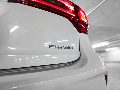 Used 2017 Acura MDX SH-AWD image 11