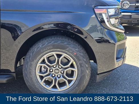 New 2026 Ford Expedition Max Active AWD/4WD image 9