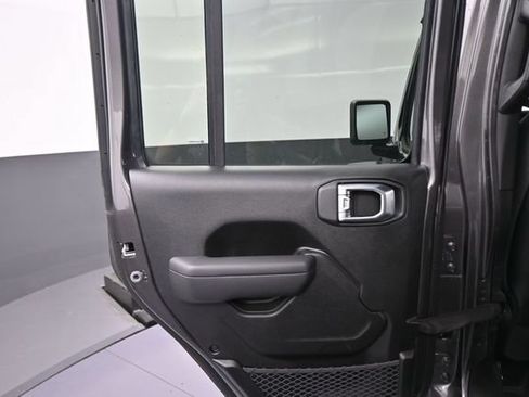 New 2026 Jeep Wrangler Unlimited Rubicon AWD/4WD image 25