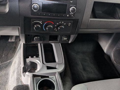 Used 2011 Dodge Dakota Big Horn image 14