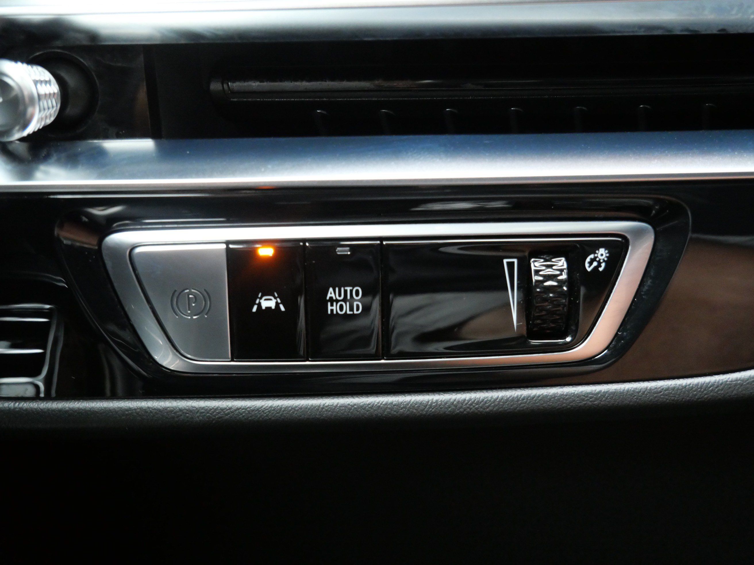 Used 2026 Cadillac Lyriq Premium Sport w/ LPO, Floor Liner Package AWD/4WD image 26