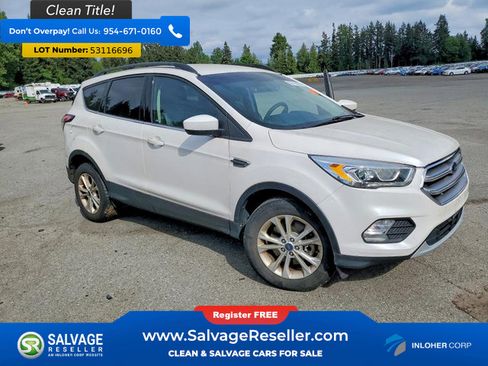 Used 2017 Ford Escape SE w/ Equipment Group 201A AWD/4WD image 5