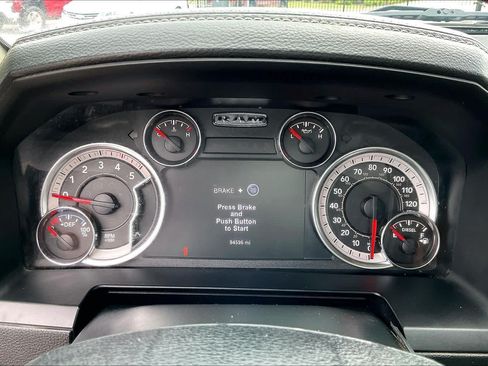 Used 2018 RAM 2500 Laramie AWD/4WD image 26