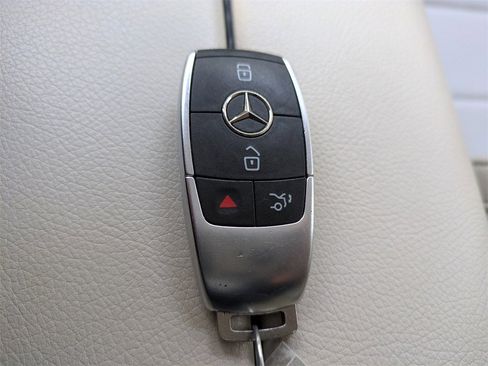 Used 2023 Mercedes-Benz GLS 450 GLS 450 image 36