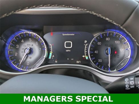 New 2026 Chrysler Pacifica Select image 14