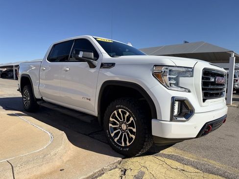 Used 2019 GMC Sierra 1500 AT4 w/ AT4 Premium Package image 3