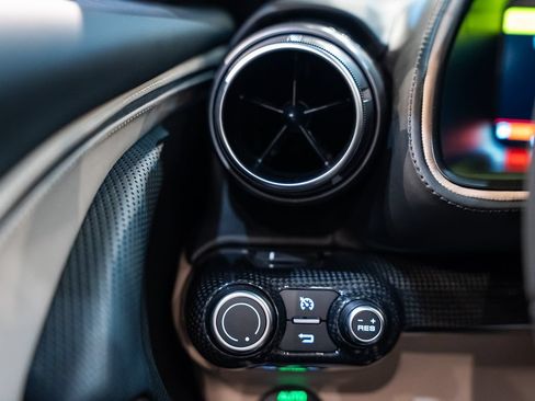 Certified 2023 Ferrari 812 GTS RWD image 36